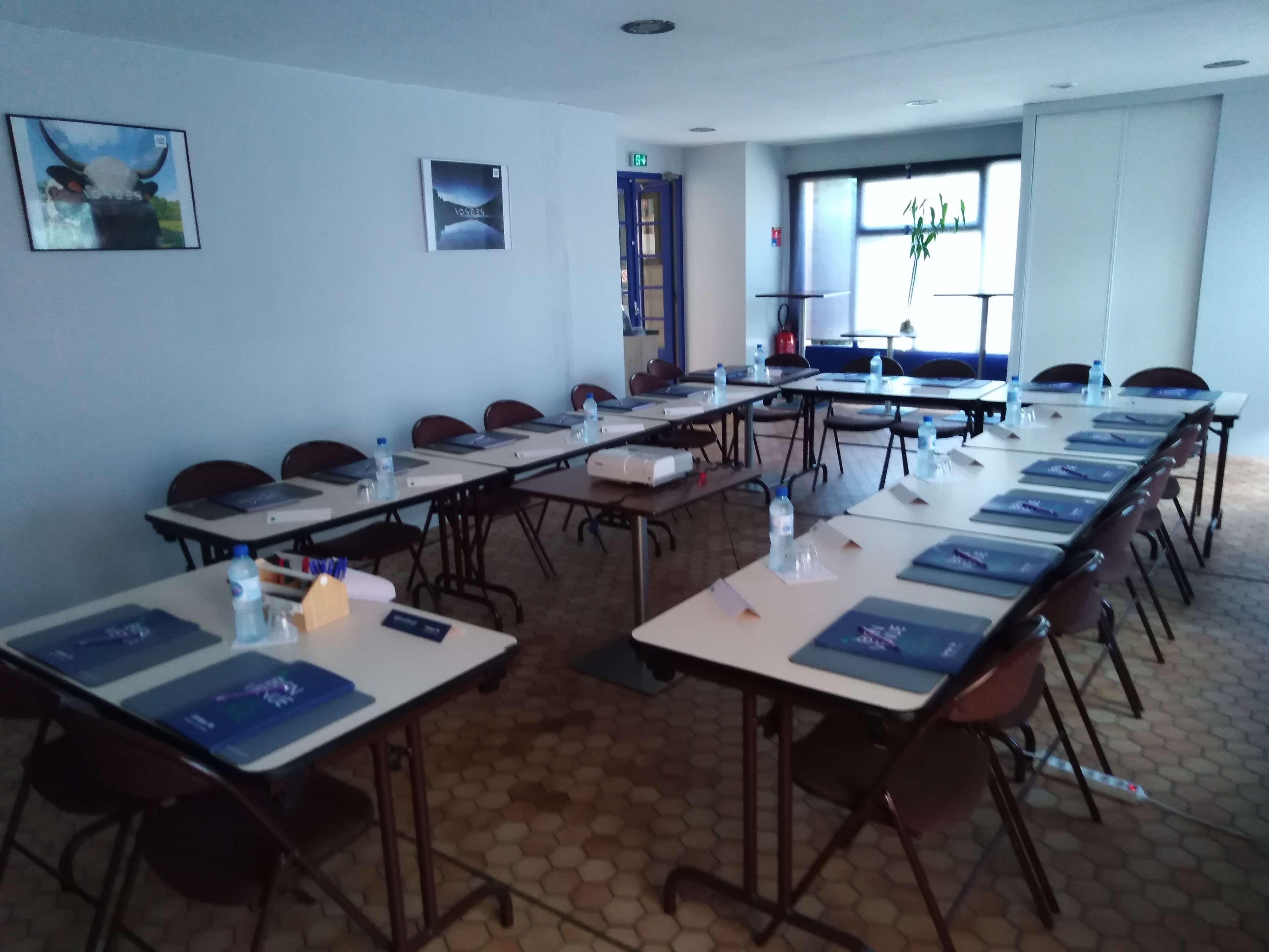 Kyriad Direct Epinal Bagian luar foto