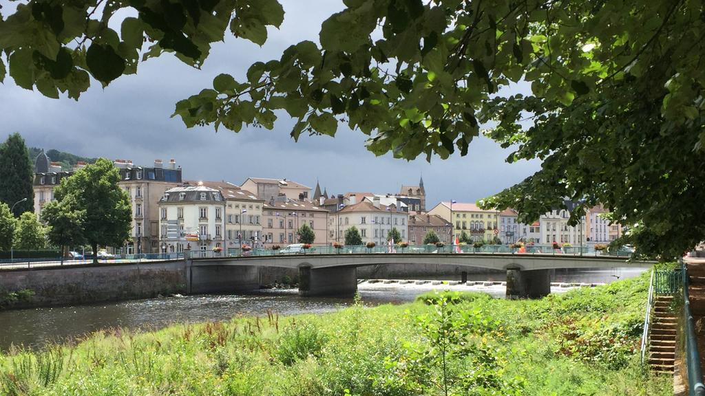 Kyriad Direct Epinal Bagian luar foto