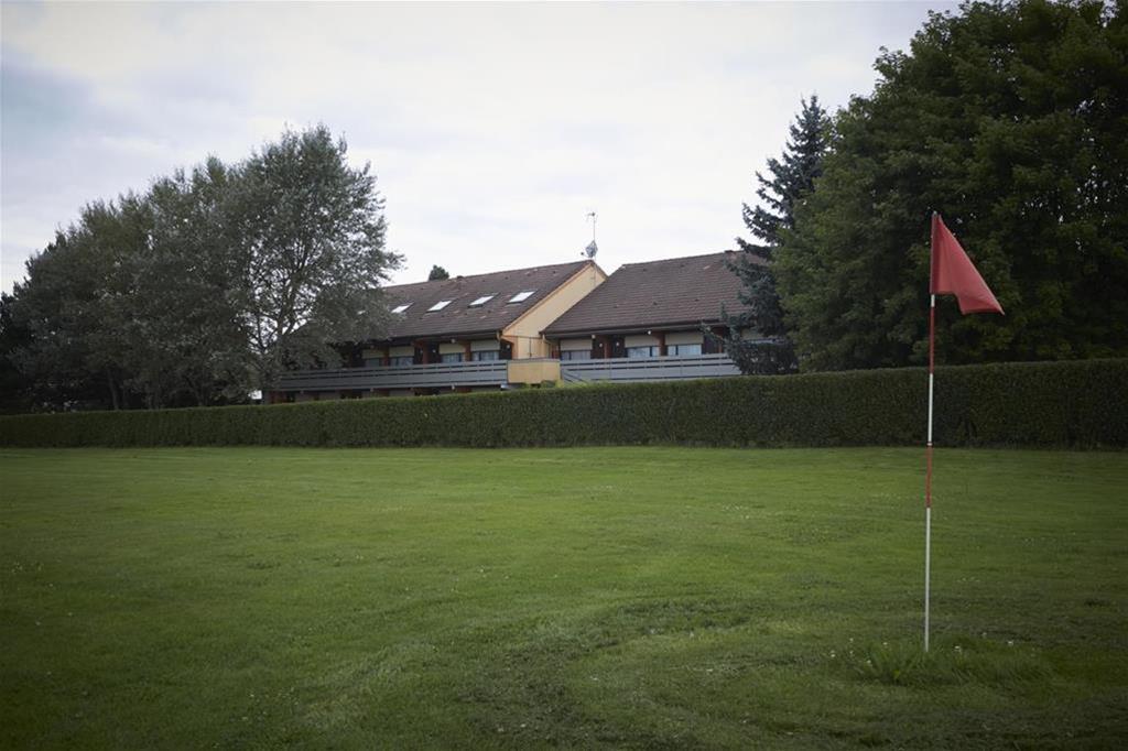 Kyriad Direct Epinal Bagian luar foto