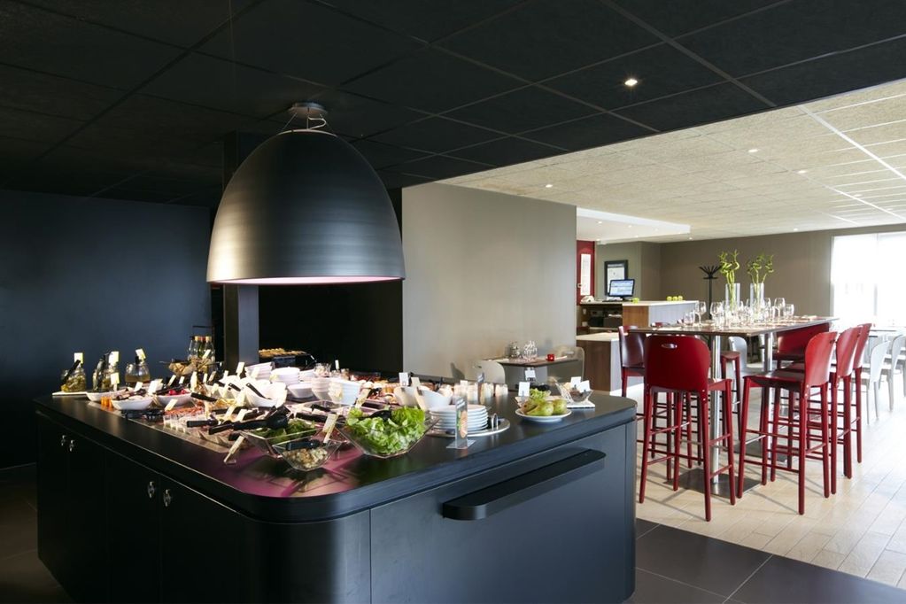 Kyriad Direct Epinal Bagian luar foto