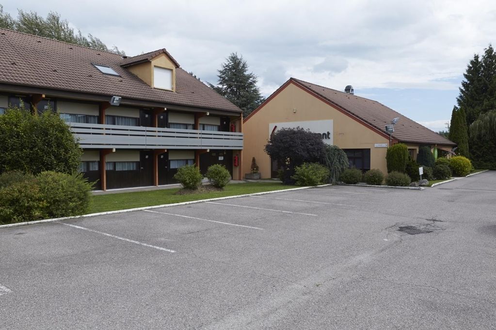 Kyriad Direct Epinal Bagian luar foto